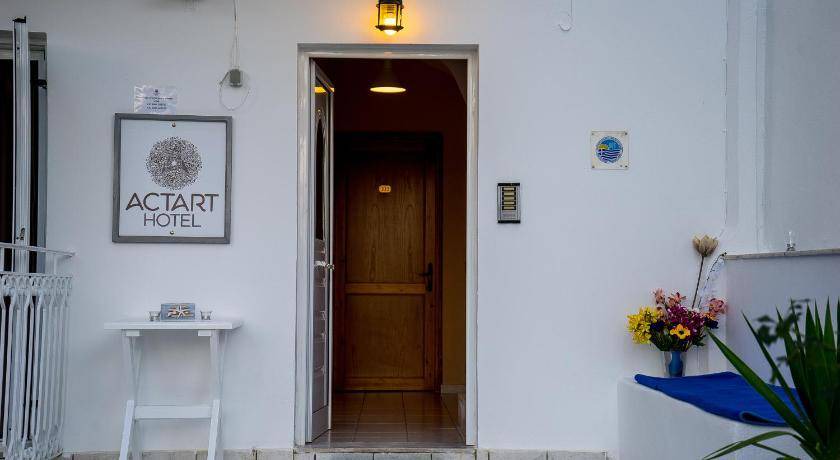 Photo of Others in Skiathos Town