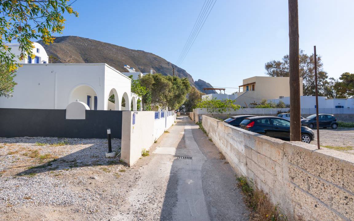 Photo of Others in Perissa