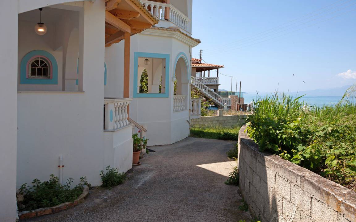 Photo of Others in Psarou