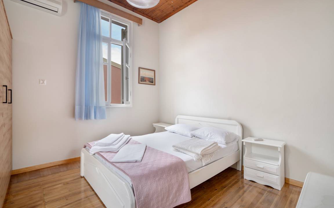 Photo of Bedroom in Sivros
