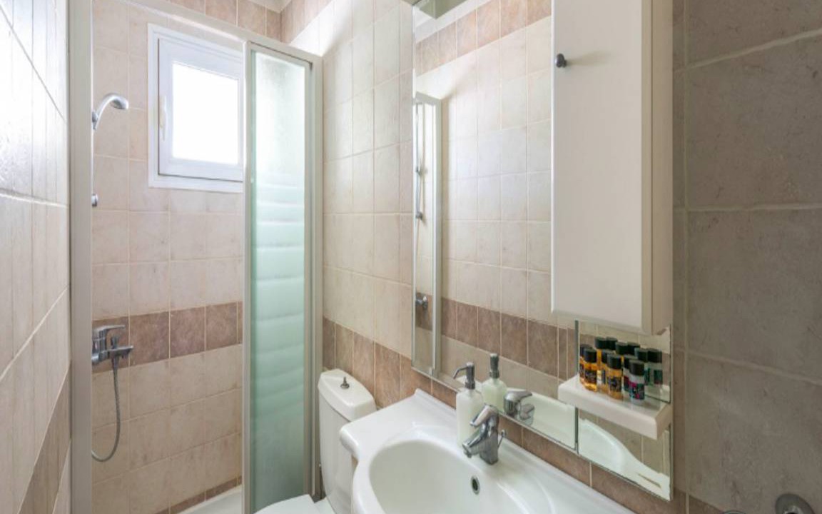 Photo of Bathroom in Gennadi