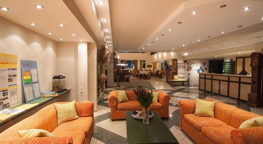 Photo of Livingroom in Platanes
