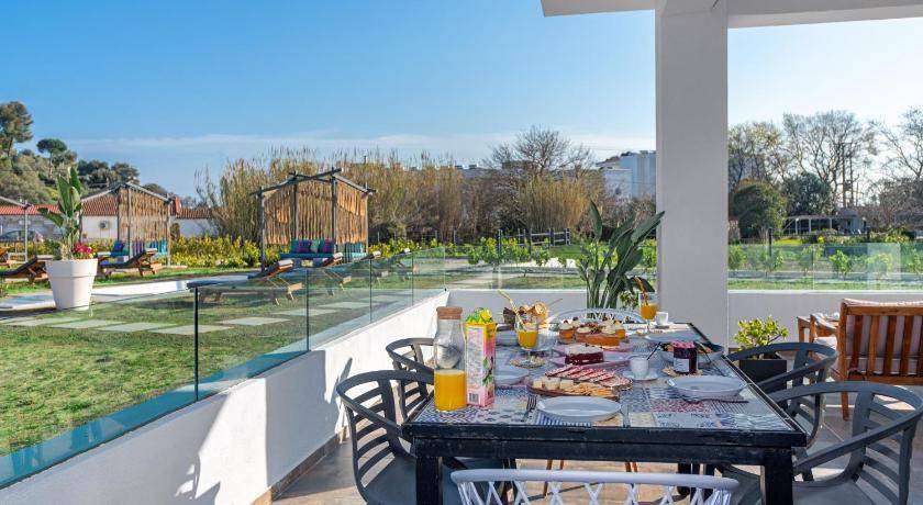 Photo of Patio Balcony in Troulos