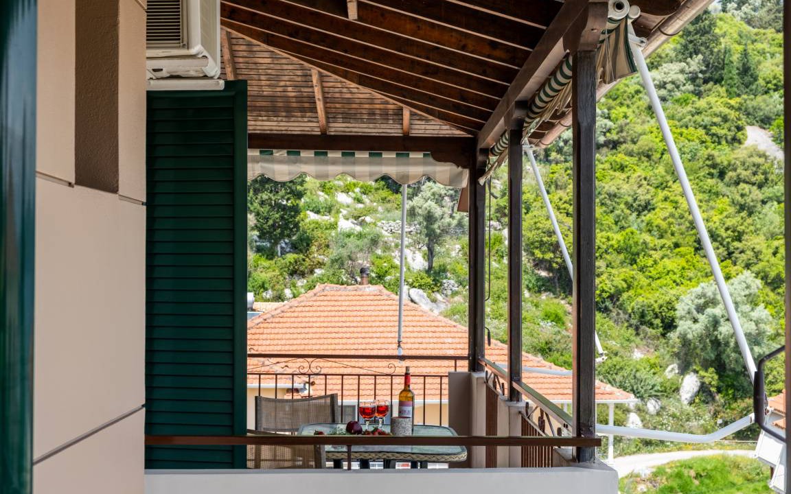 Photo of Patio Balcony in Nikiana