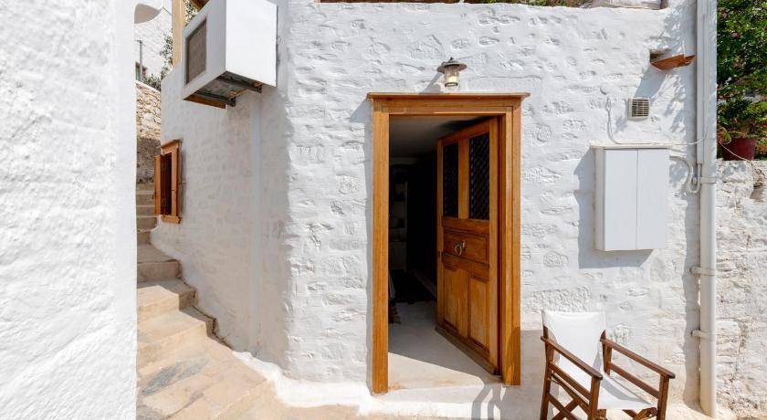 Photo of Others in Ano Siros