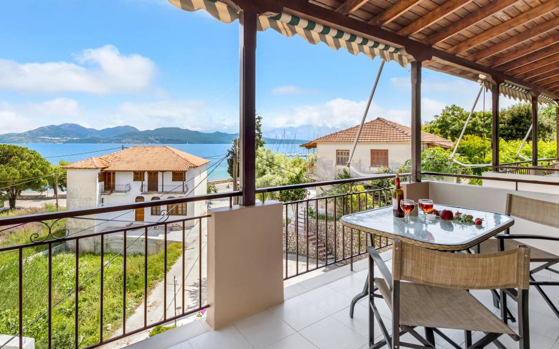 Photo of Patio Balcony in Nikiana