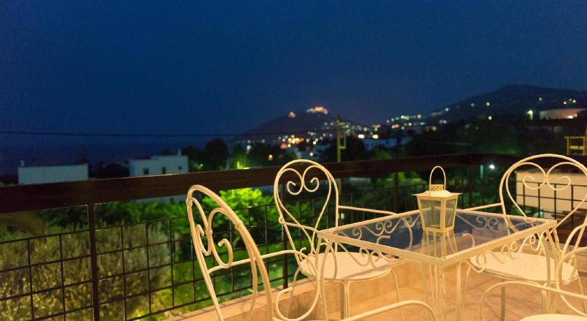 Photo of Patio Balcony in Alinda