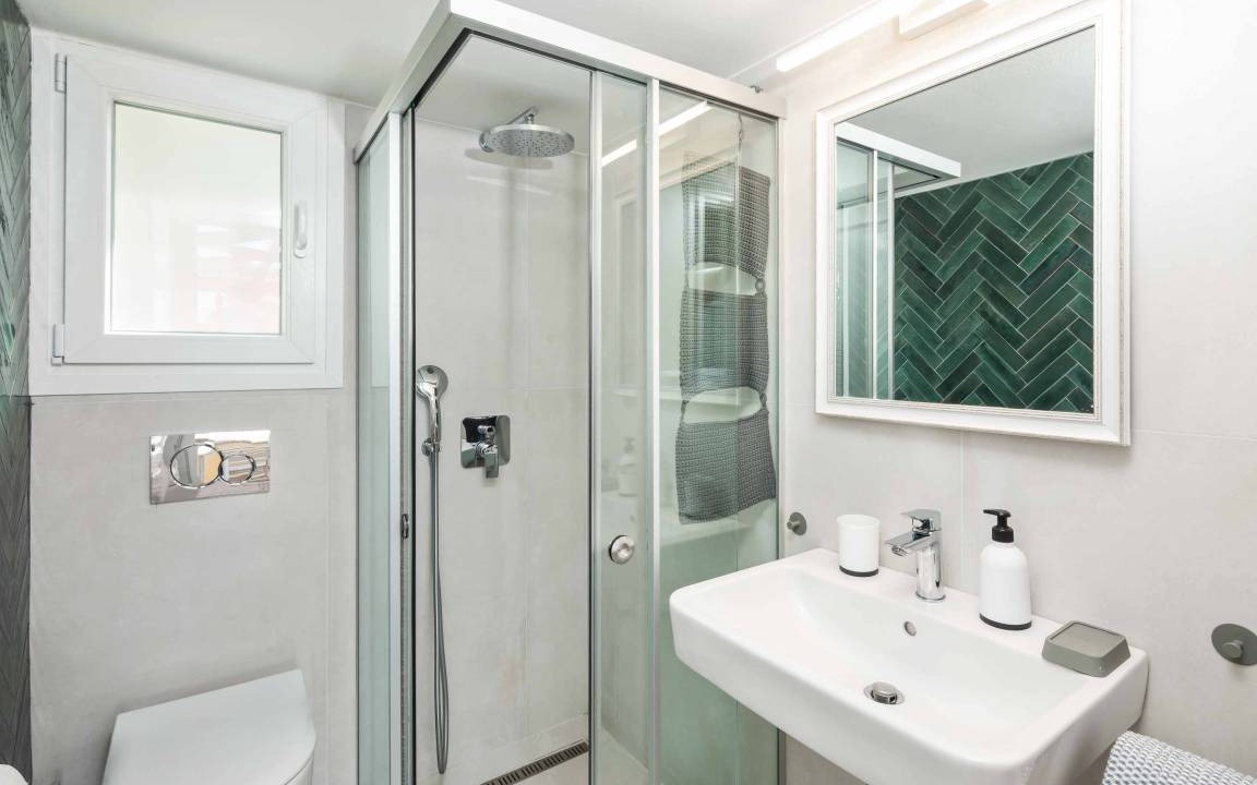 Photo of Bathroom in Apraos