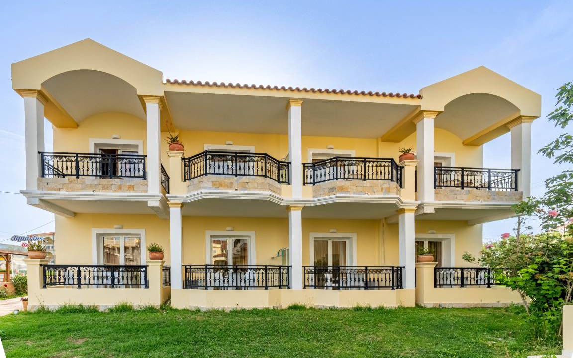 Photo of Patio Balcony in Agios Stefanos Avliotes