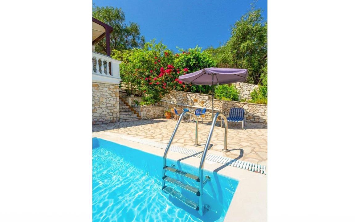 Photo of Others in Paxos