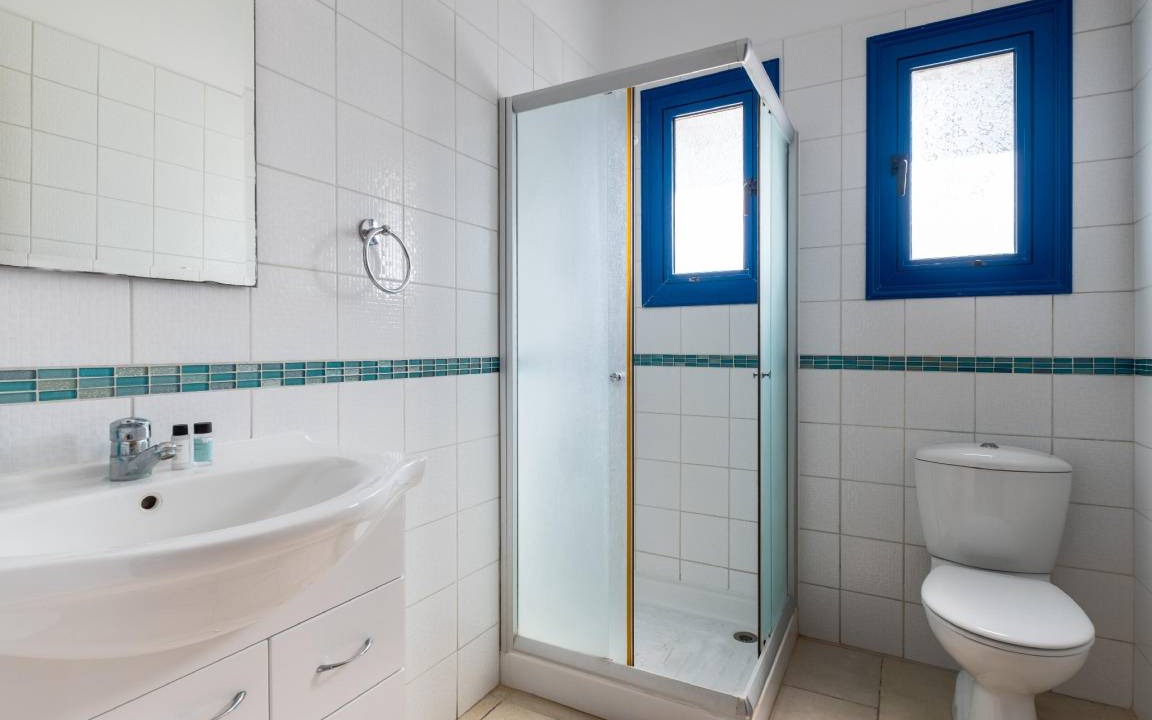 Photo of Bathroom in Molos