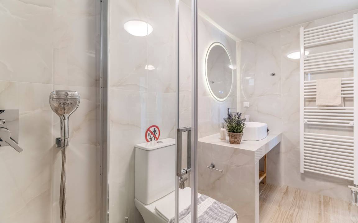 Photo of Bathroom in Perigiali