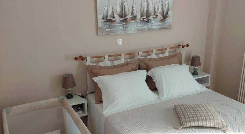Photo of Bedroom in Karystos