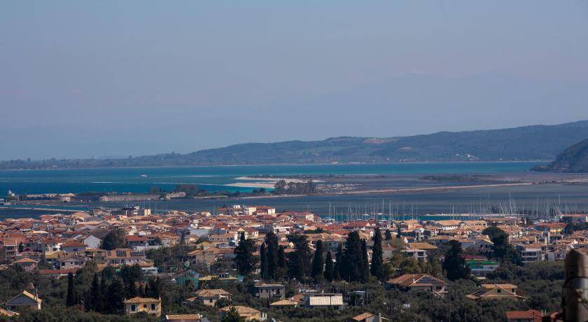 Photo of Others in Apolpaina