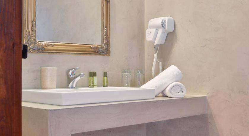 Photo of Bathroom in Ano Pedina