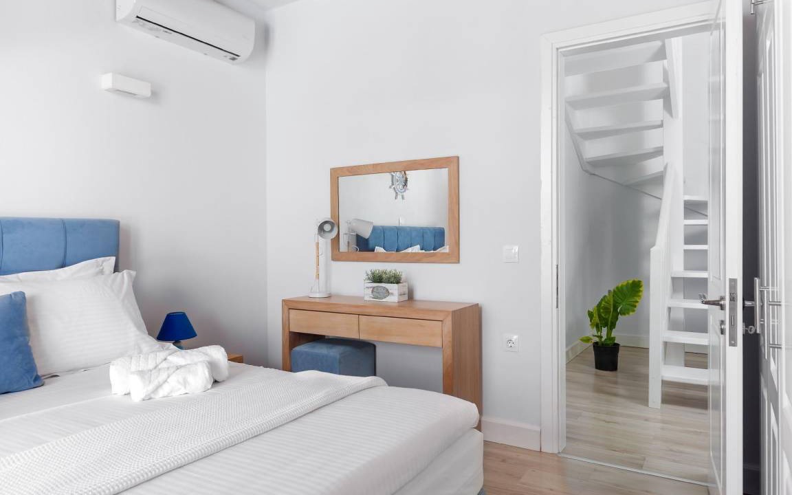 Photo of Bedroom in Erikousa Island