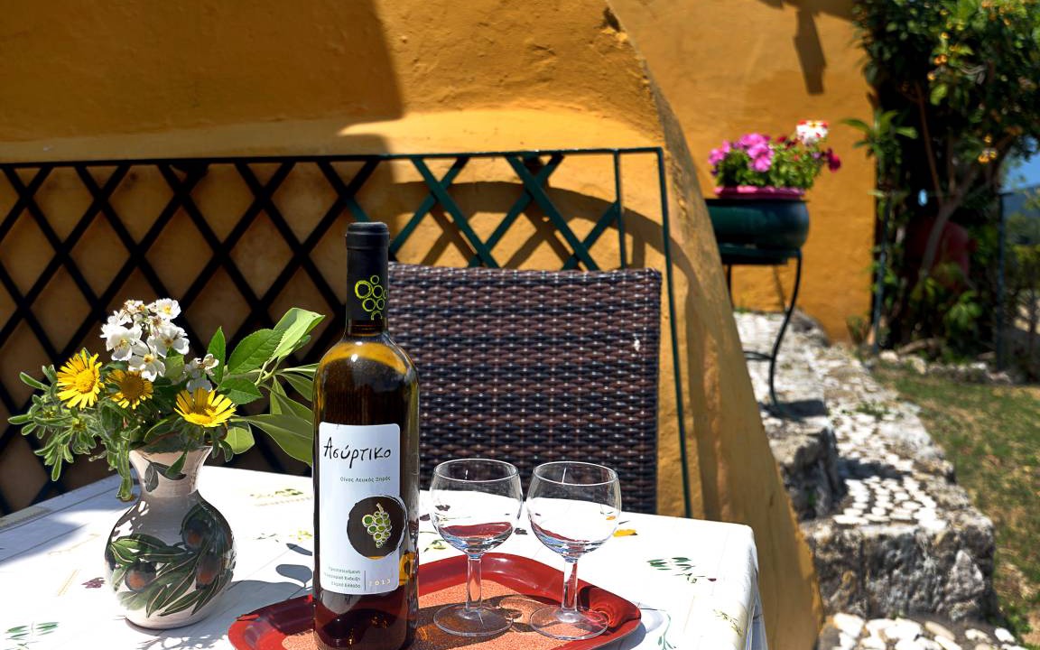 Photo of Patio Balcony in Doukades