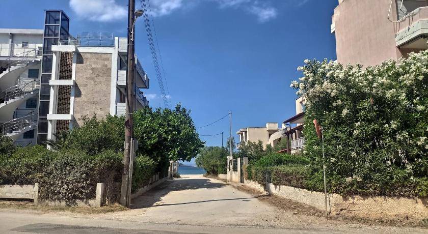 Photo of Others in Porto Rafti