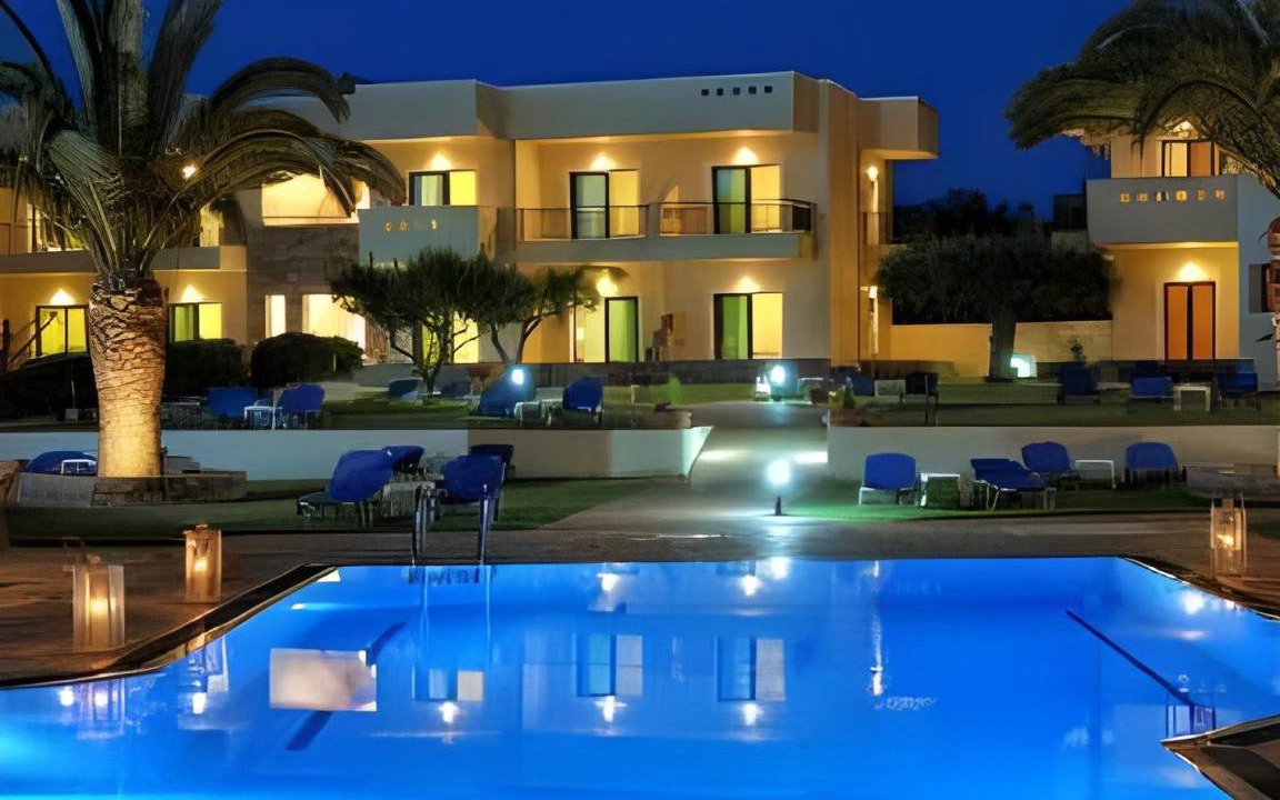 Photo of Others in Malia