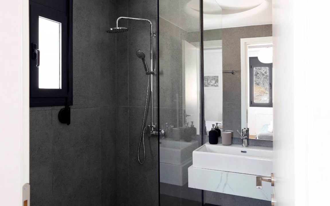 Photo of Bathroom in Vrachasi