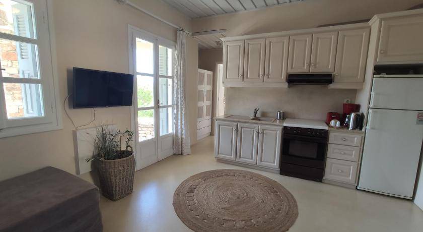 Photo of Kitchen in Koundouros