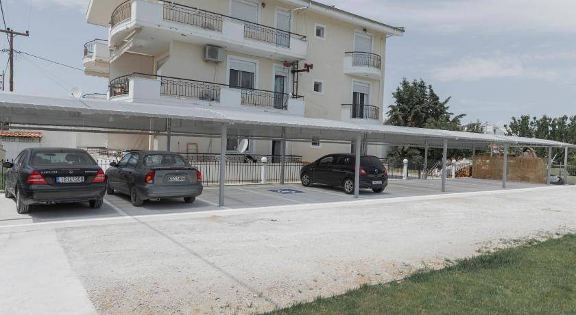 Photo of Others in Paralia Ofryniou