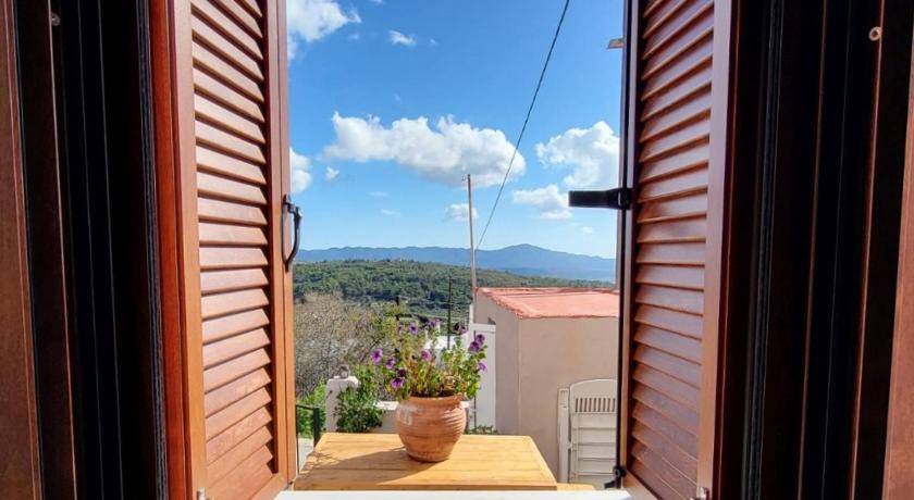Photo of Others in Monolithos