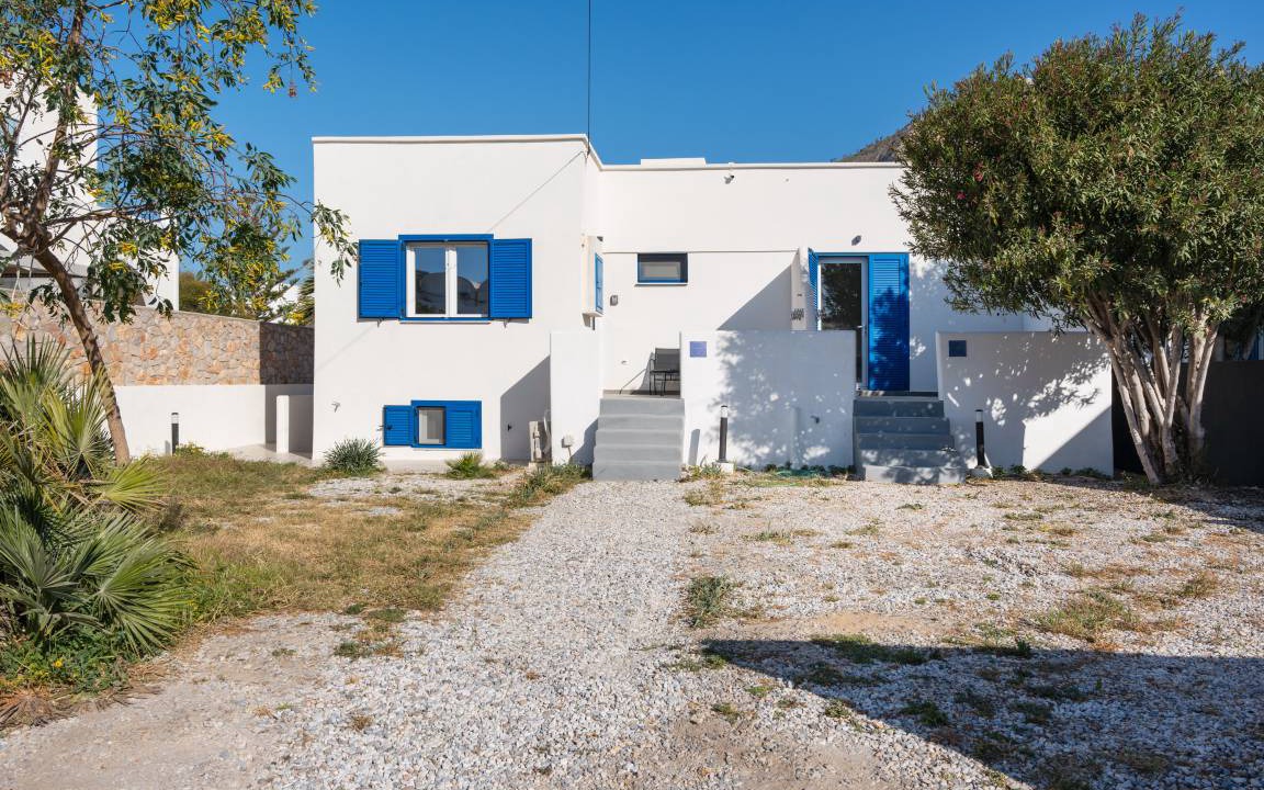 Photo of Others in Perissa