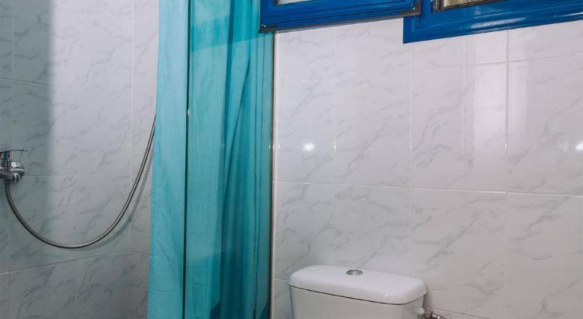 Photo of Bathroom in Therma