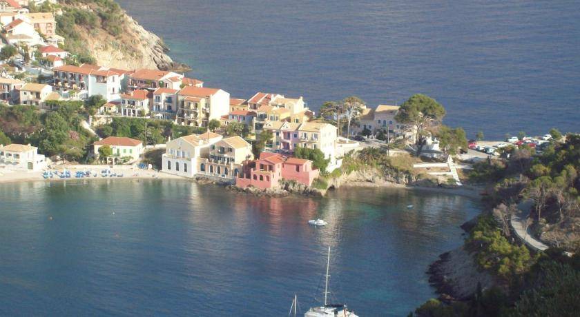 Photo of Others in Frourion