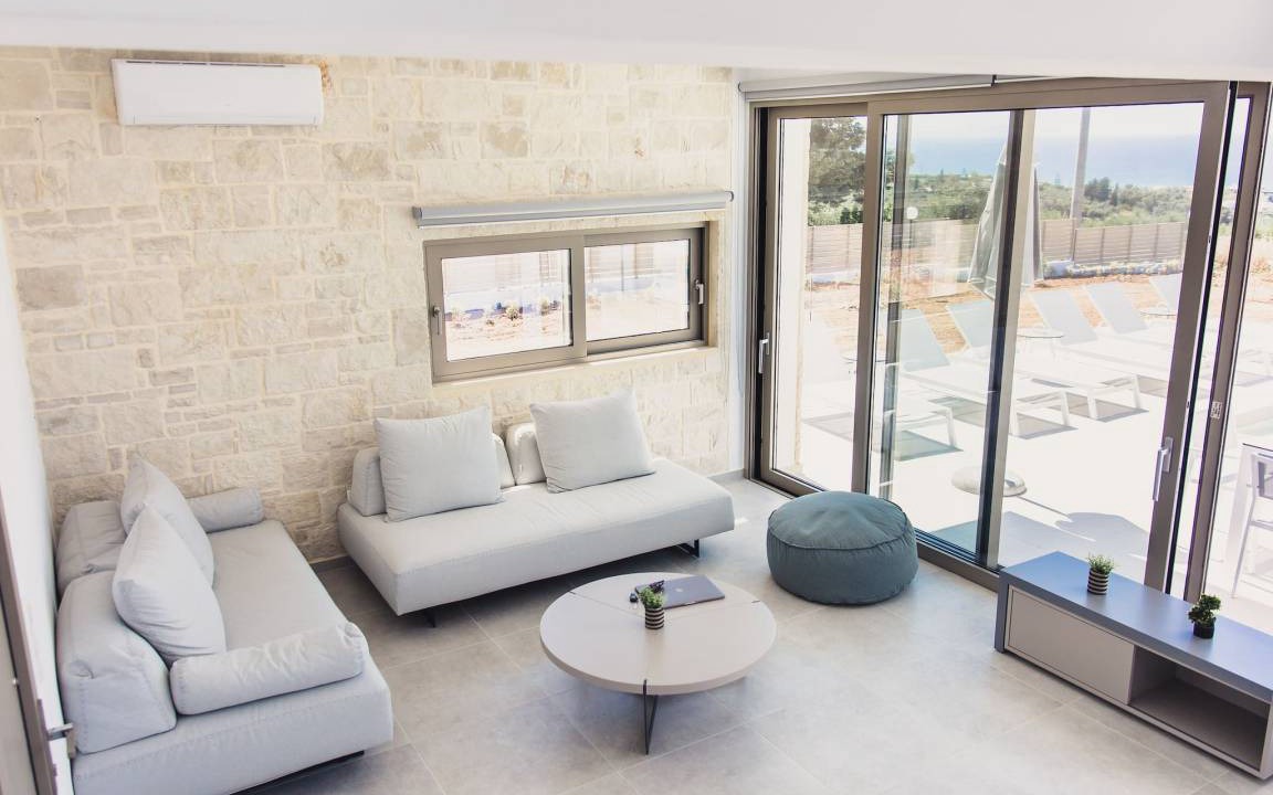 Photo of Livingroom in Adelianos Kampos