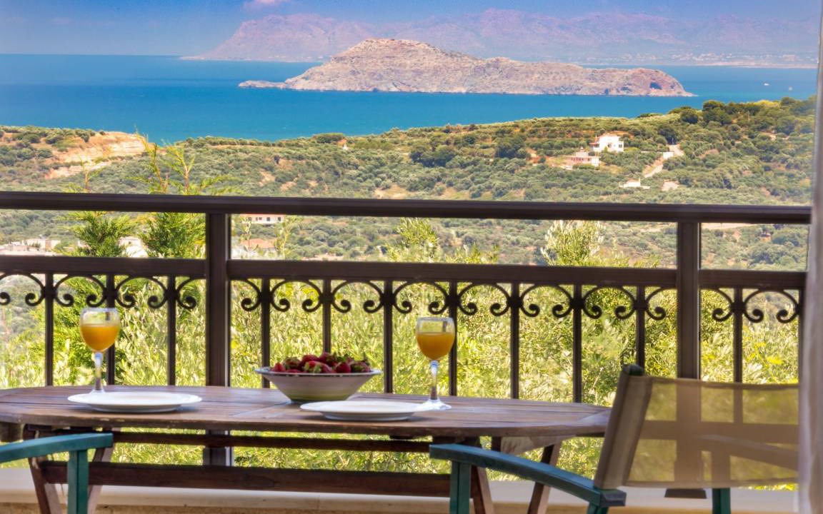 Photo of Patio Balcony in Polemarchi