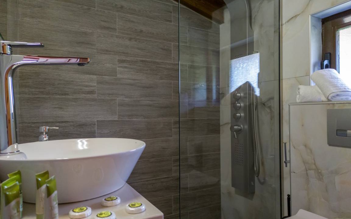 Photo of Bathroom in Kirianna