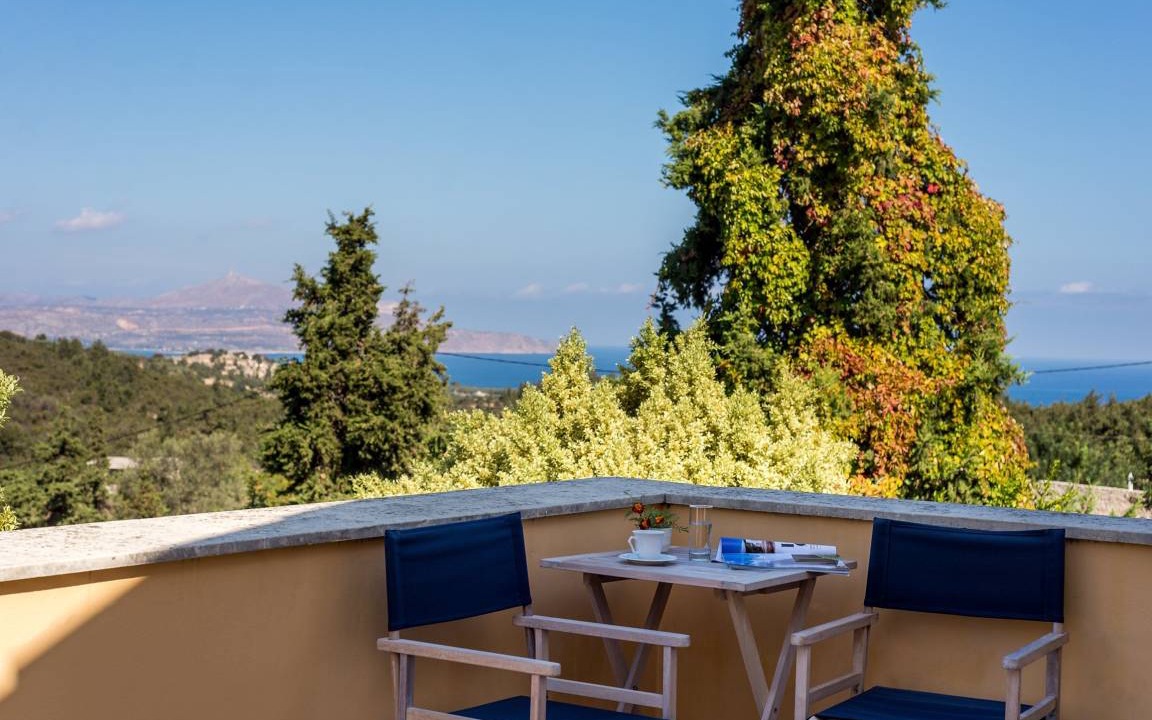 Photo of Patio Balcony in Douliana