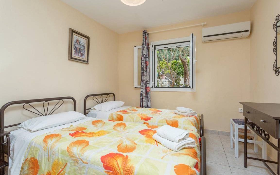 Photo of Bedroom in Katavolos