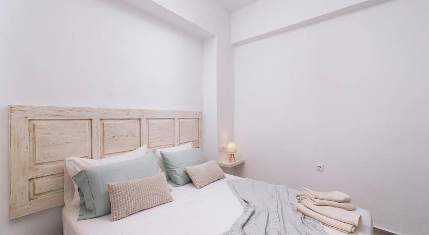 Photo of Bedroom in Pitsidia