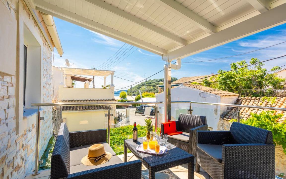 Photo of Patio Balcony in Agios Stefanos
