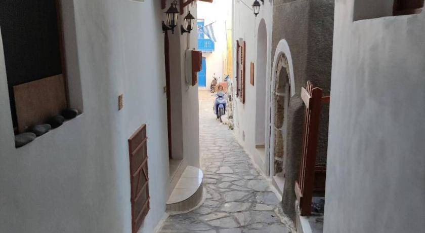 Photo of Others in Mandraki