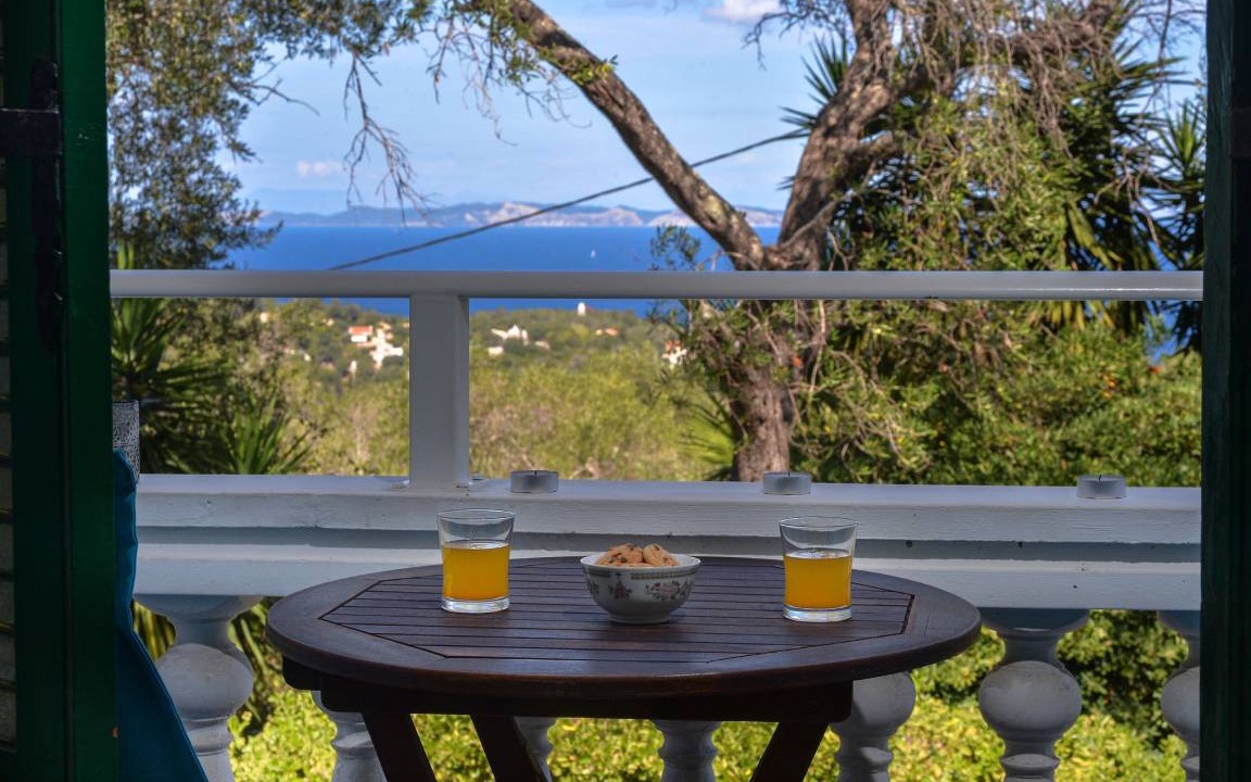 Photo of Patio Balcony in Koutsi