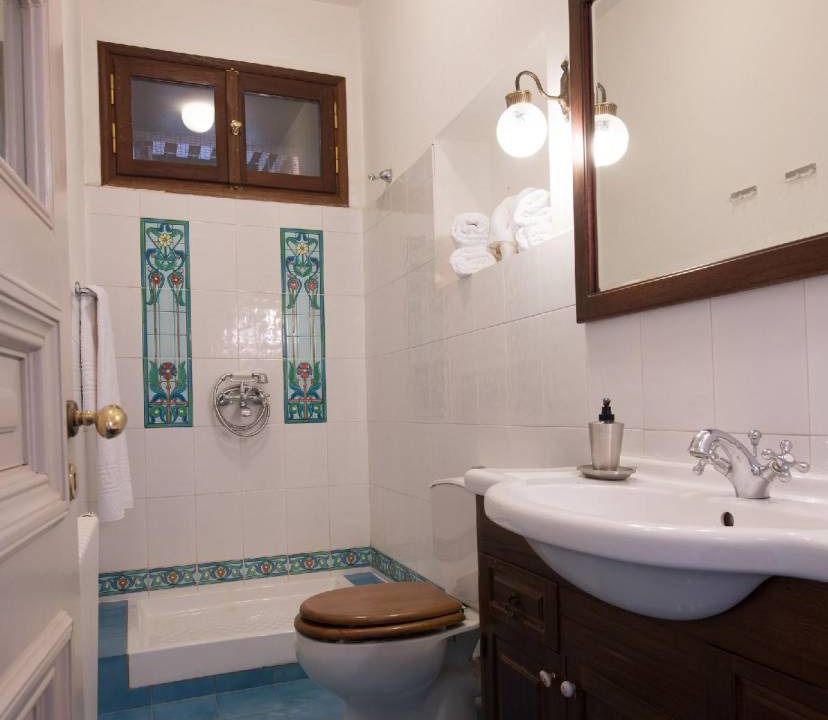Photo of Bathroom in Katsikia