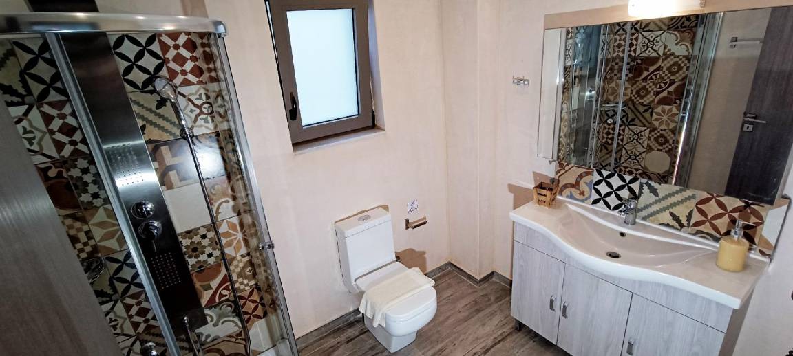 Photo of Bathroom in Nopigia