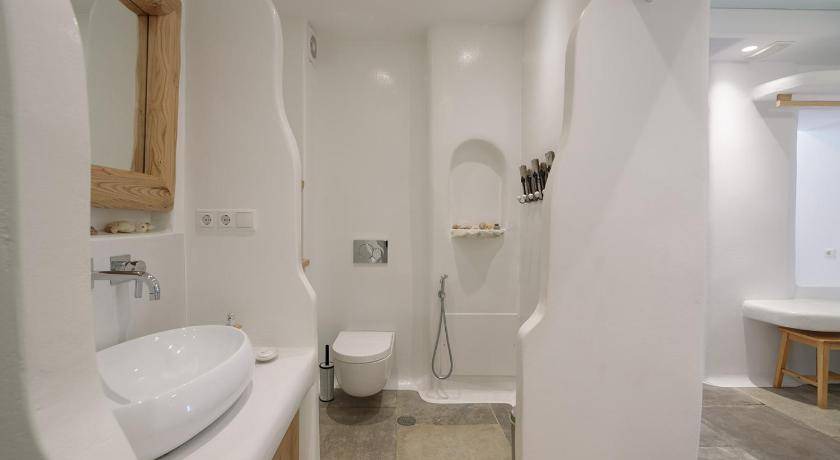 Photo of Bathroom in Stelida