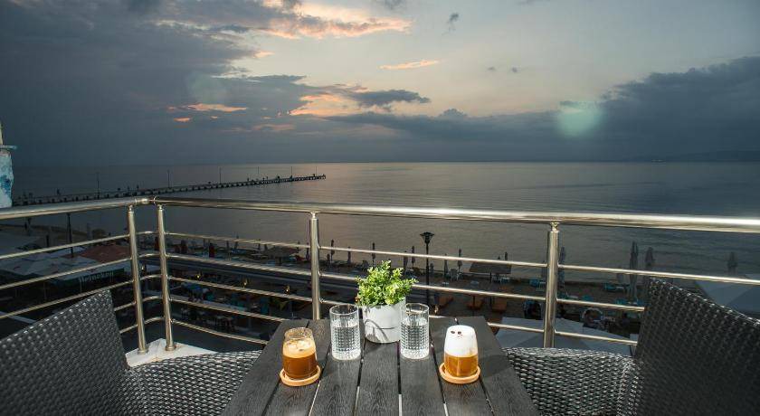 Photo of Patio Balcony in Perea