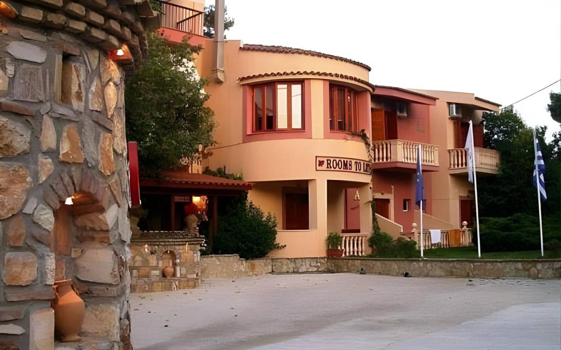 Photo of Others in Alissos