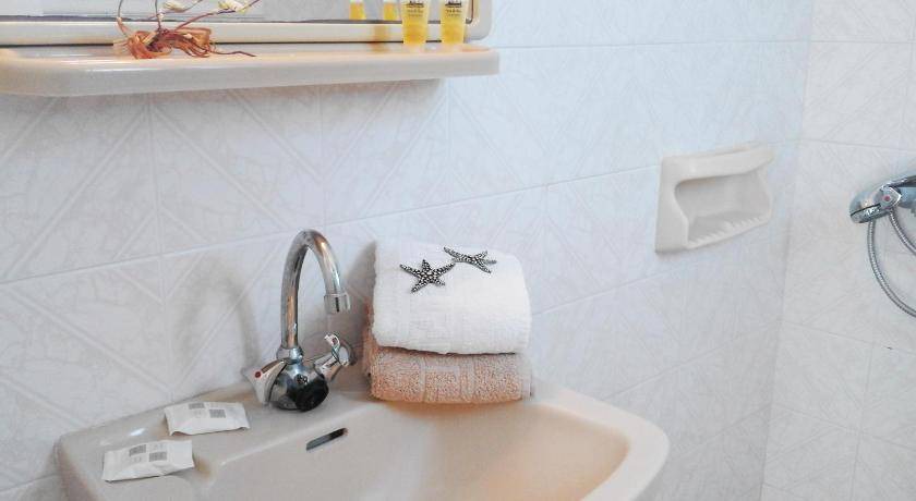 Photo of Bathroom in Skala Eresou