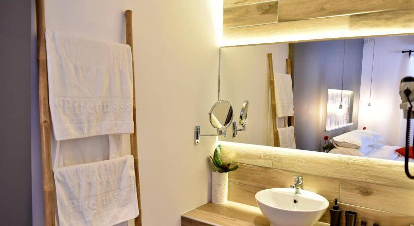 Photo of Bathroom in idhra