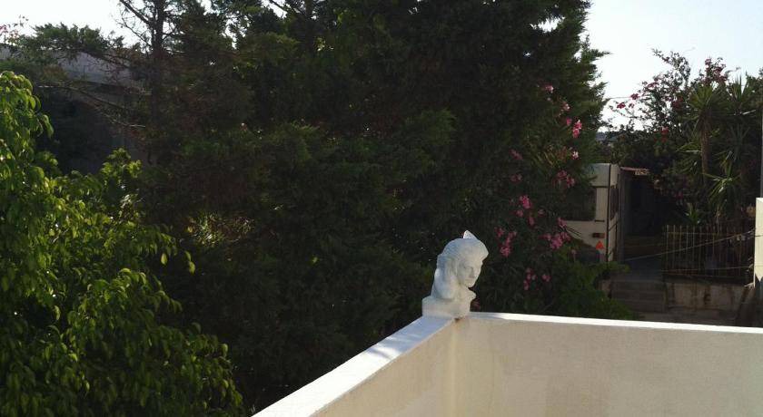 Photo of Others in Milos