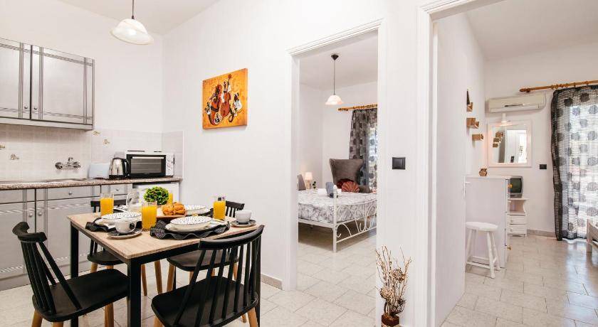 Photo of Kitchen in Amoudi