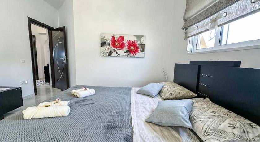 Photo of Bedroom in Petaloudes