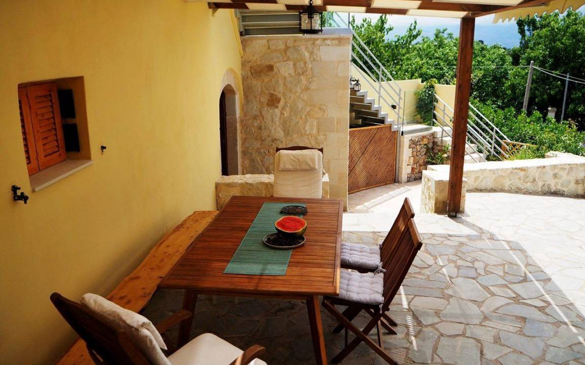 Photo of Patio Balcony in Drapanos